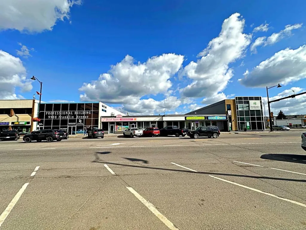 9906A Franklin Avenue Fort Mcmurray AB T9H 2K5