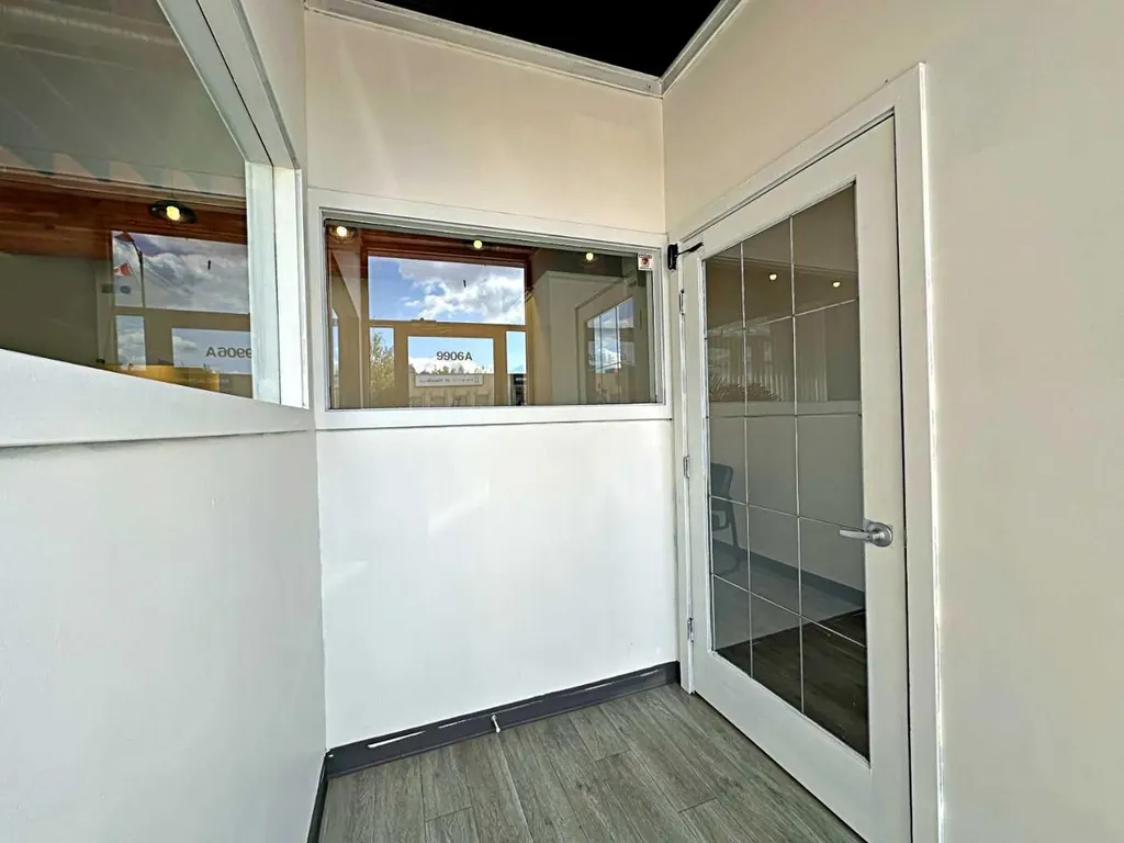 9906A Franklin Avenue Fort Mcmurray AB T9H 2K5