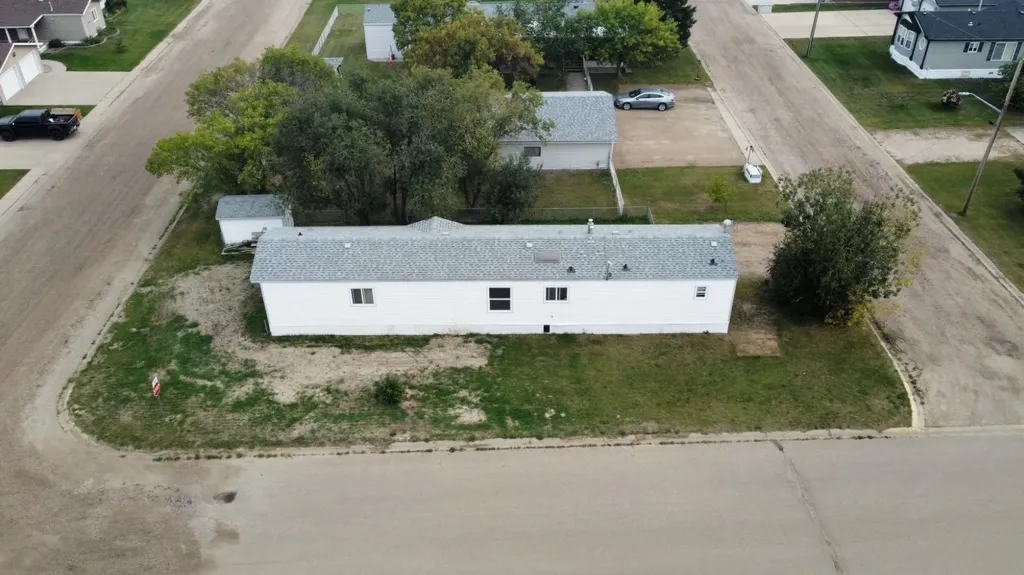 4803 52 Street Lougheed AB T0B 0B9