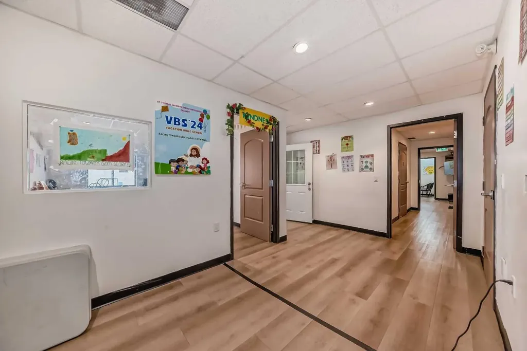 1829 54 Street SE Calgary AB T2B1N5