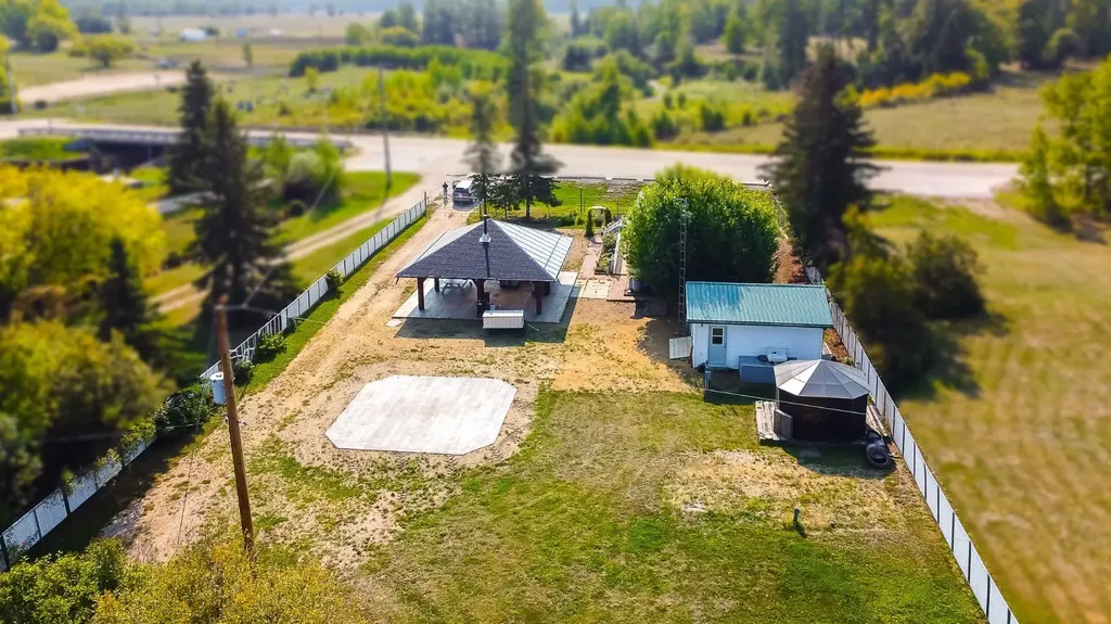 143 Peace River Avenue Rural Big Lakes County AB T0G 1J0
