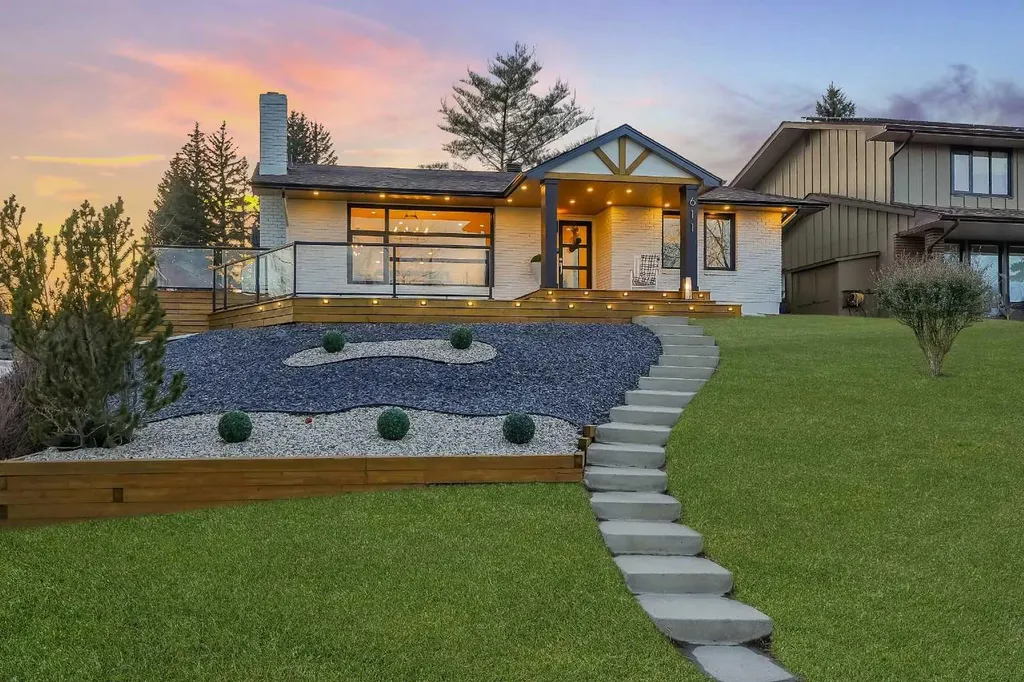 611 Parkridge Drive SE Calgary AB T2J5B9