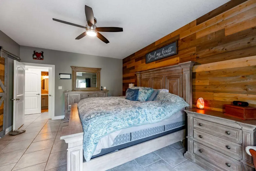 24426 East River Road Hinton AB T7V 1X7