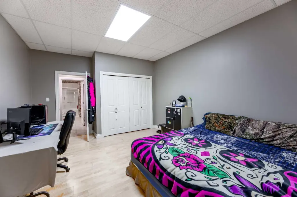 24426 East River Road Hinton AB T7V 1X7