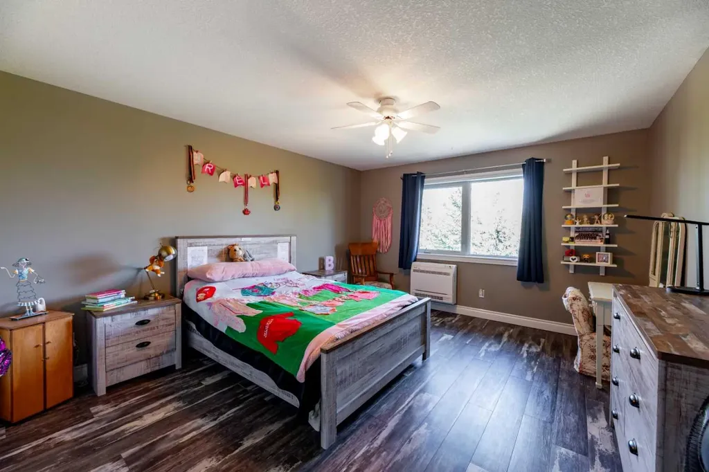 24426 East River Road Hinton AB T7V 1X7