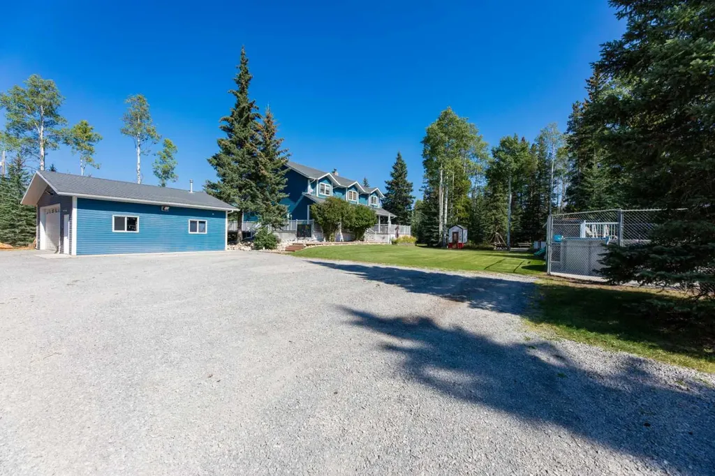 24426 East River Road Hinton AB T7V 1X7