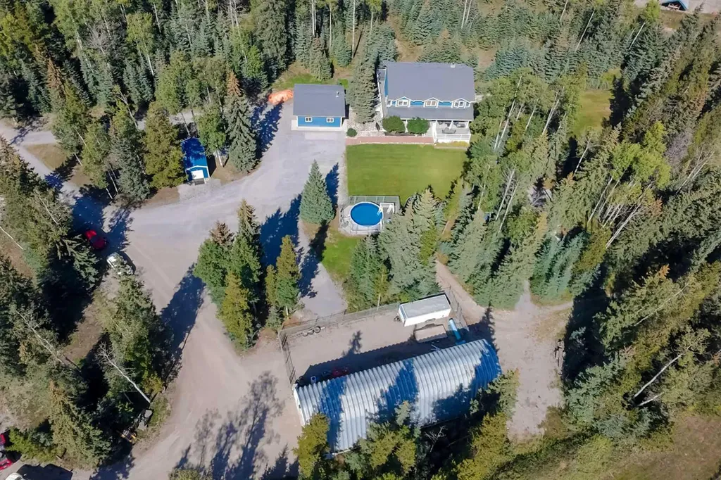 24426 East River Road Hinton AB T7V 1X7