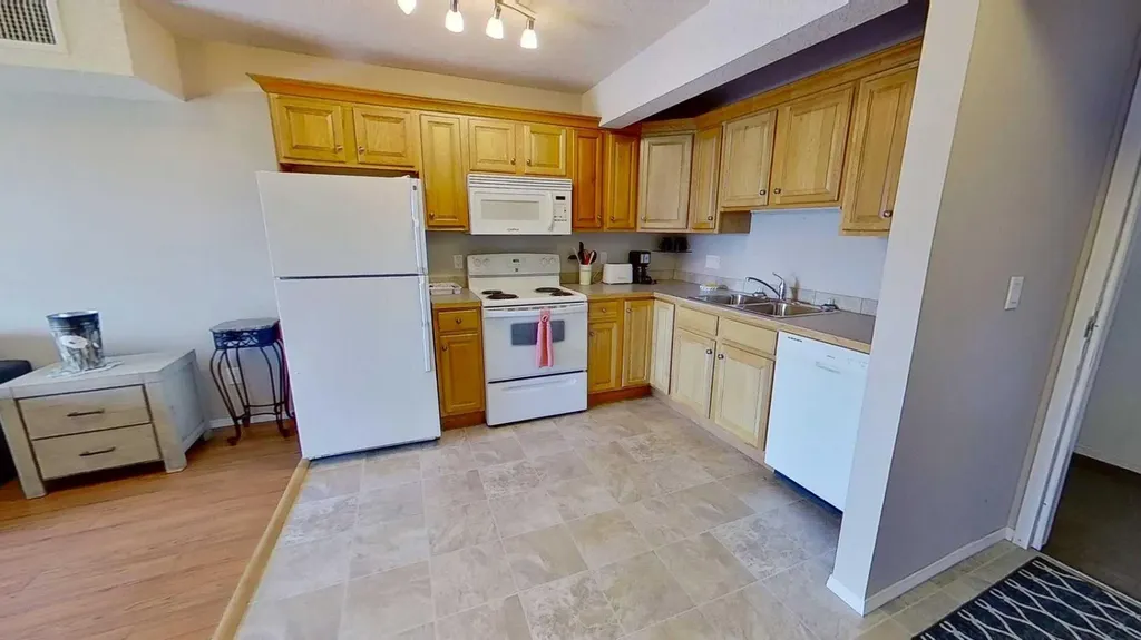 4816 50 Avenue Breton AB T0C0P0