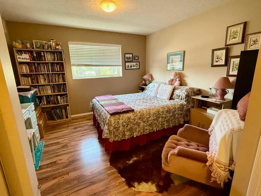 4816 50 Avenue Breton AB T0C0P0