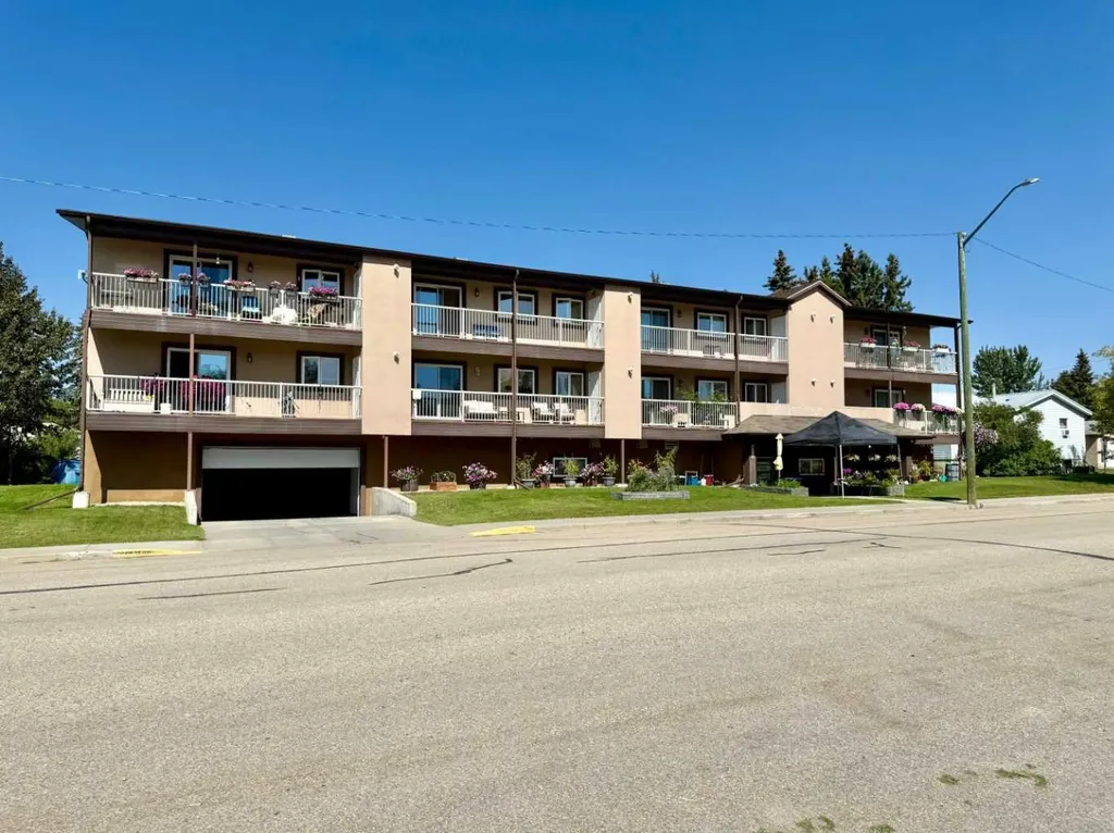 4816 50 Avenue Breton AB T0C0P0