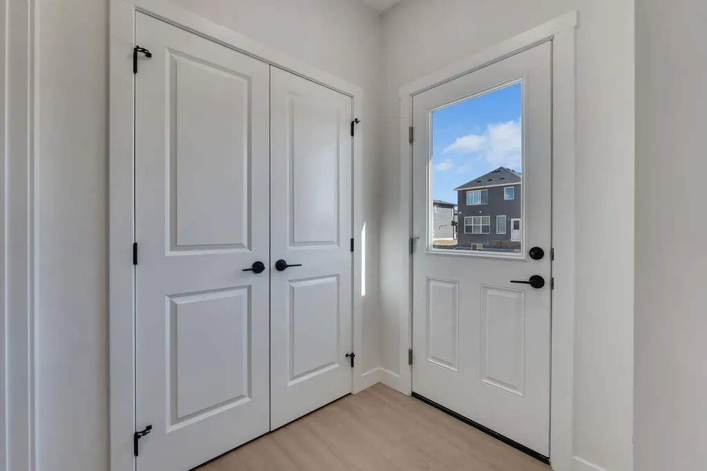 351 Fireside Drive Cochrane AB T4C 3J1