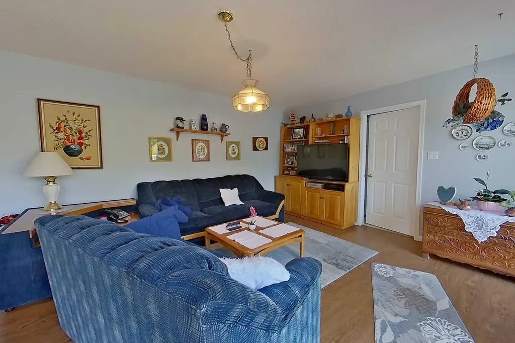4102 Hees Drive Athabasca AB T9S 1J5