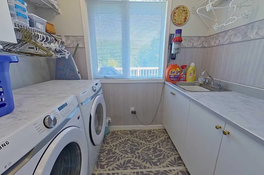 4102 Hees Drive Athabasca AB T9S 1J5