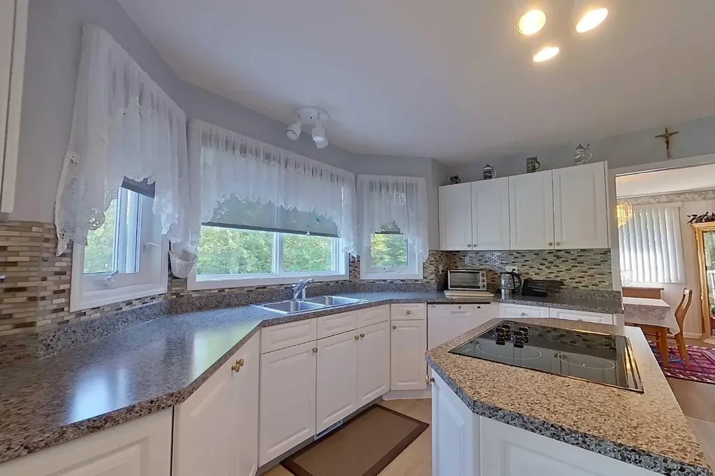 4102 Hees Drive Athabasca AB T9S 1J5