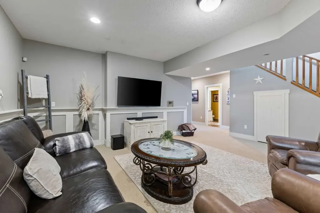 235038 Range Road 253 Rural Wheatland County AB T1P 1J6