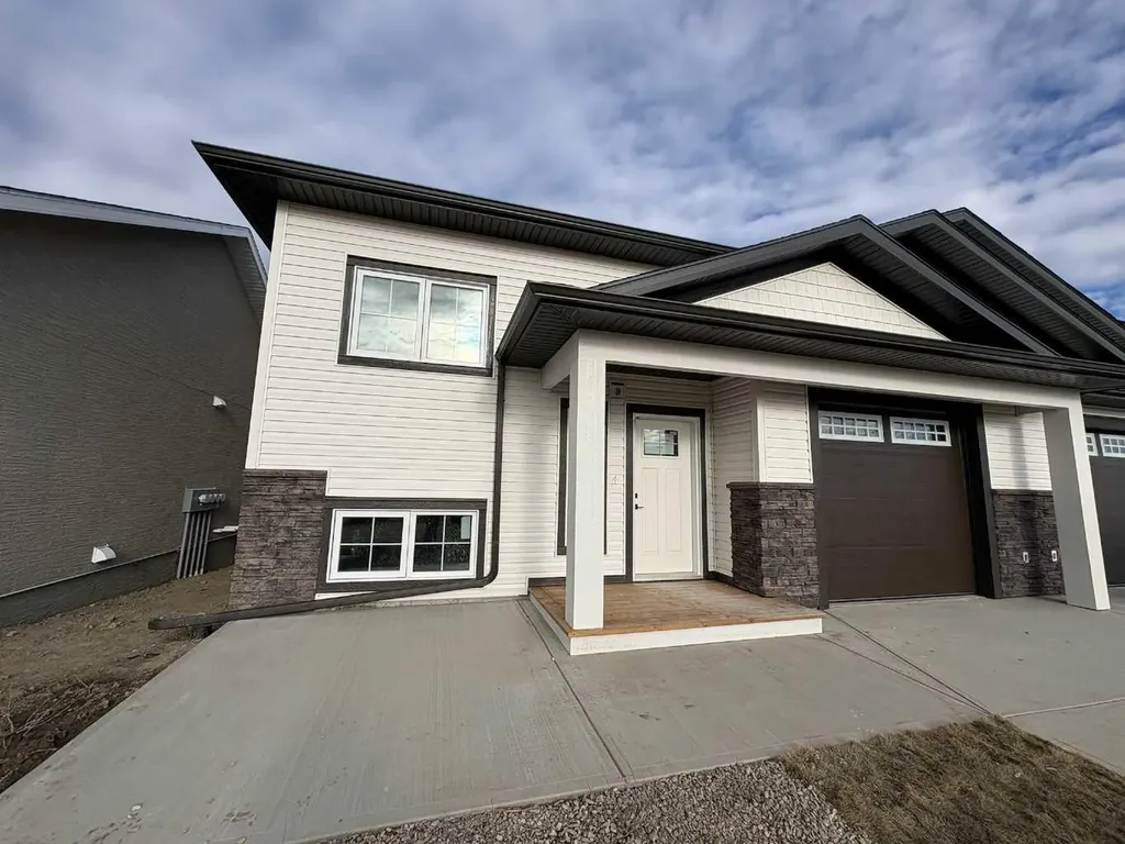 423 Meadowlark Way Vulcan AB T0L 2B0