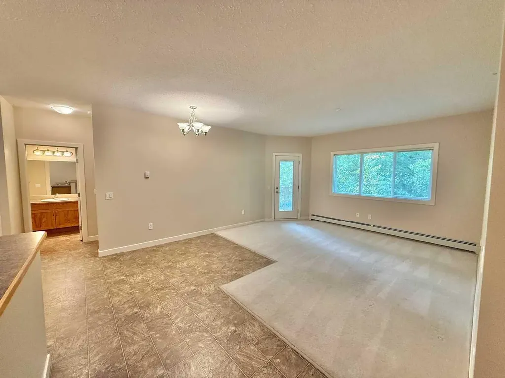 109 Seabolt Drive Hinton AB T7V1K2