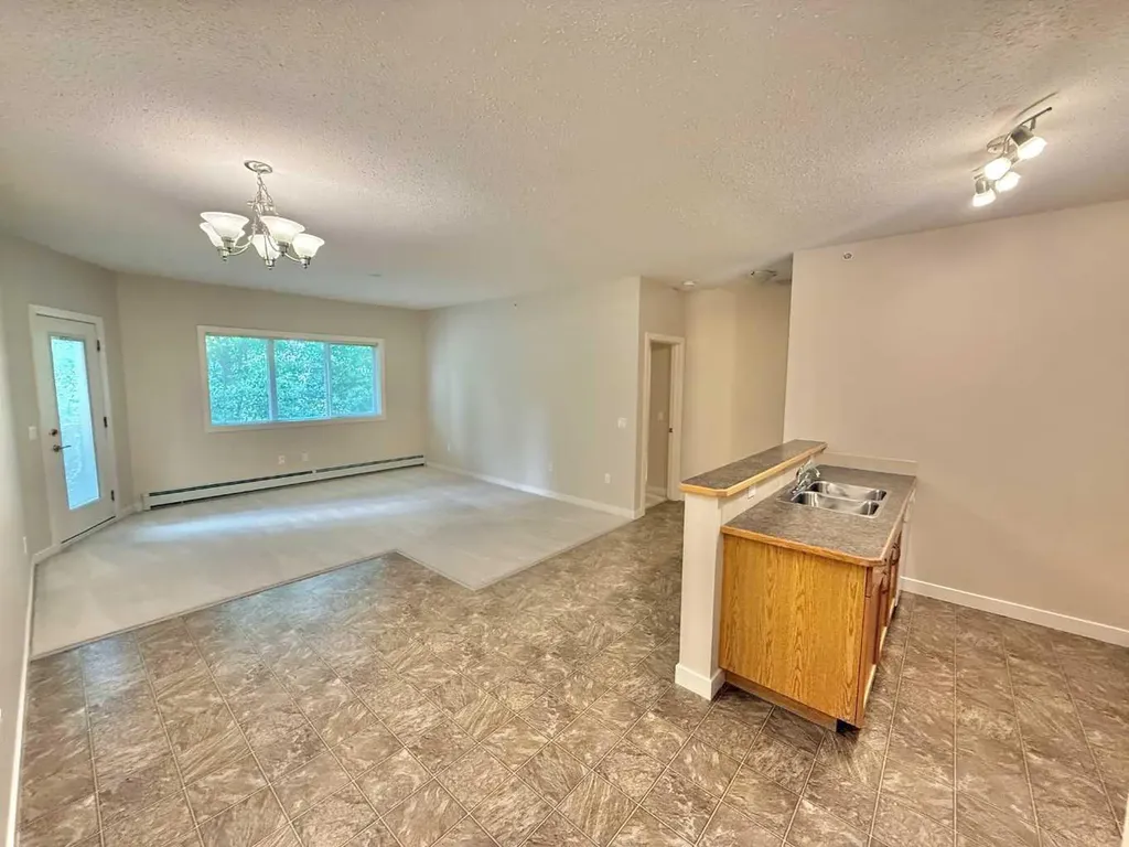 109 Seabolt Drive Hinton AB T7V1K2