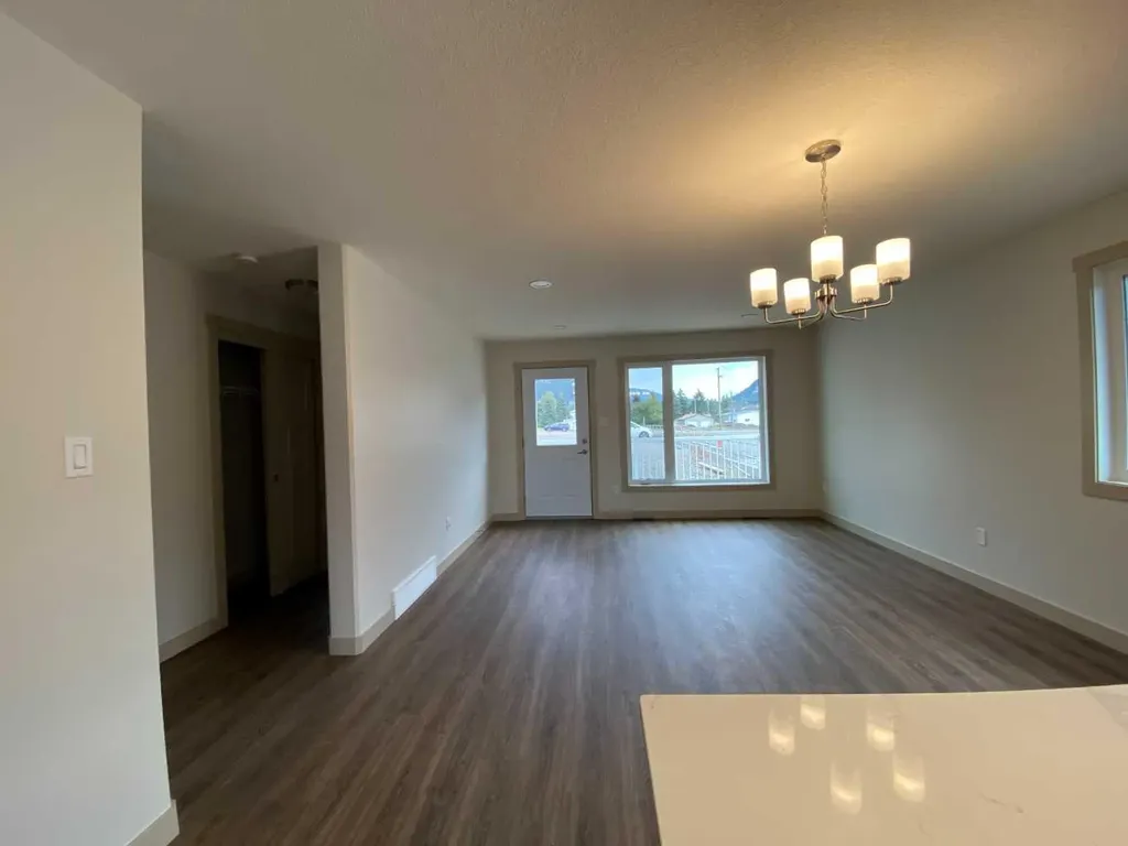 2131 128 Street Blairmore AB T0K 0E0