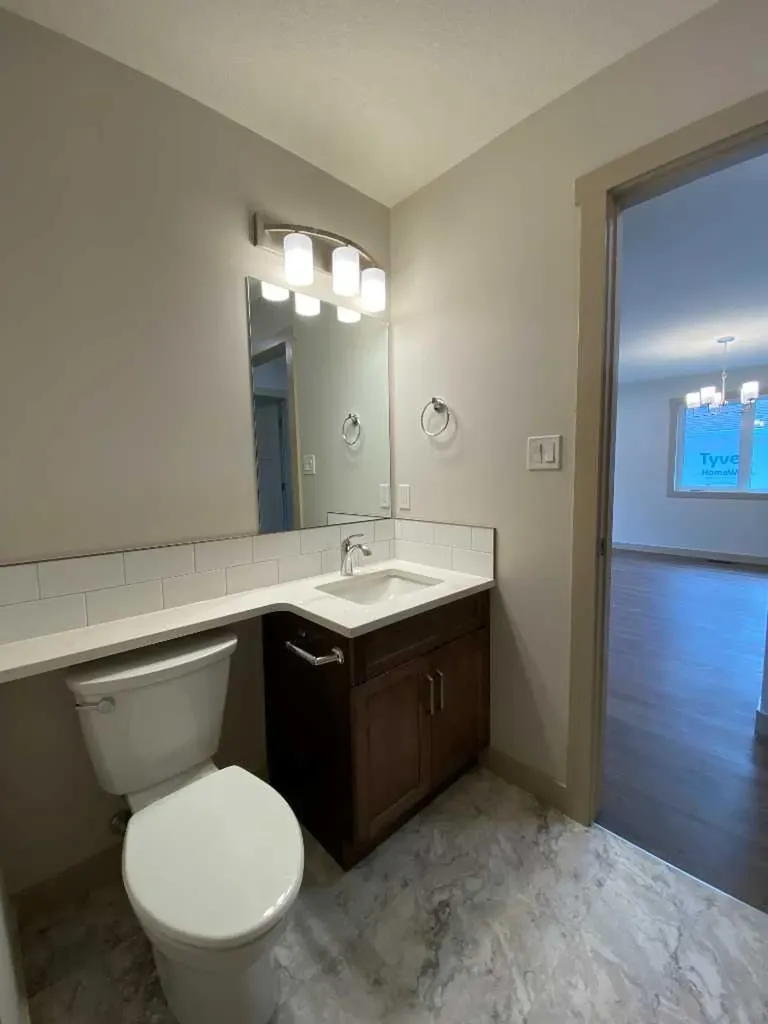 2135 128 Street Blairmore AB T0K 0E0
