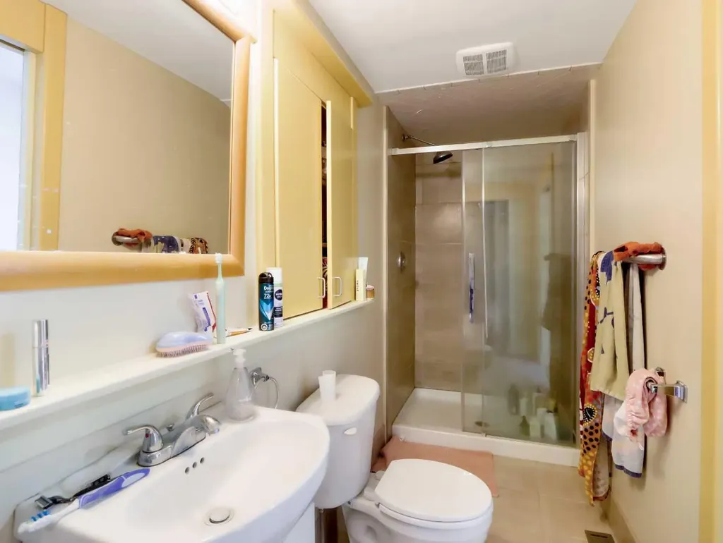 228 17th Street Canmore AB T1W1Y8