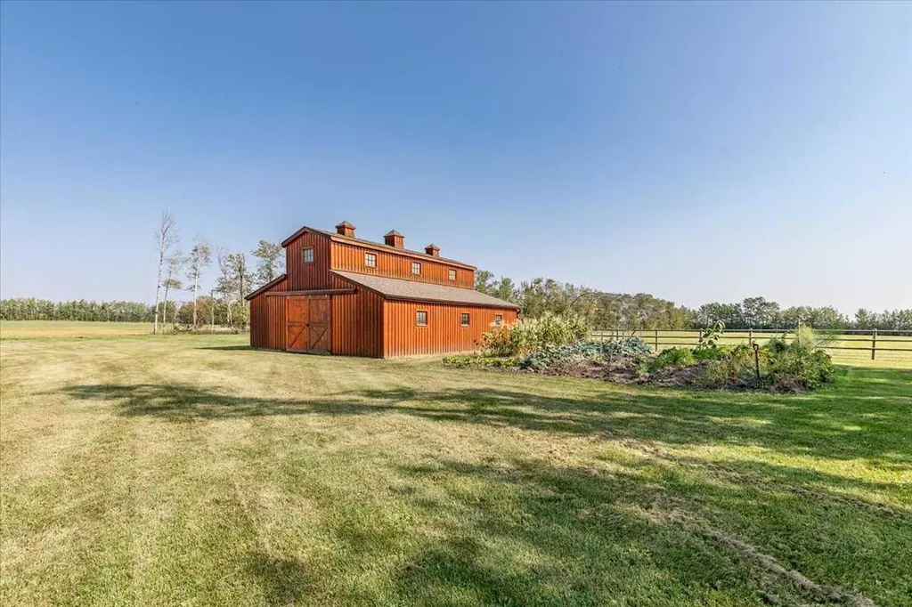 27318 Twp Road 482 Rural Leduc County AB T0C 0V0