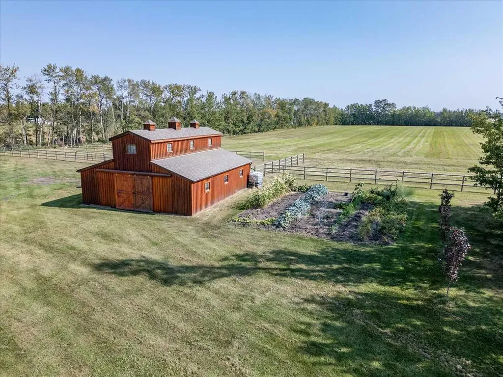 27318 Twp Road 482 Rural Leduc County AB T0C 0V0