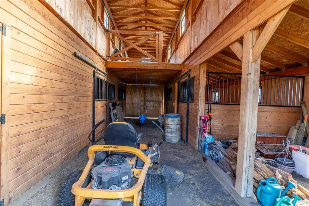 27318 Twp Road 482 Rural Leduc County AB T0C 0V0