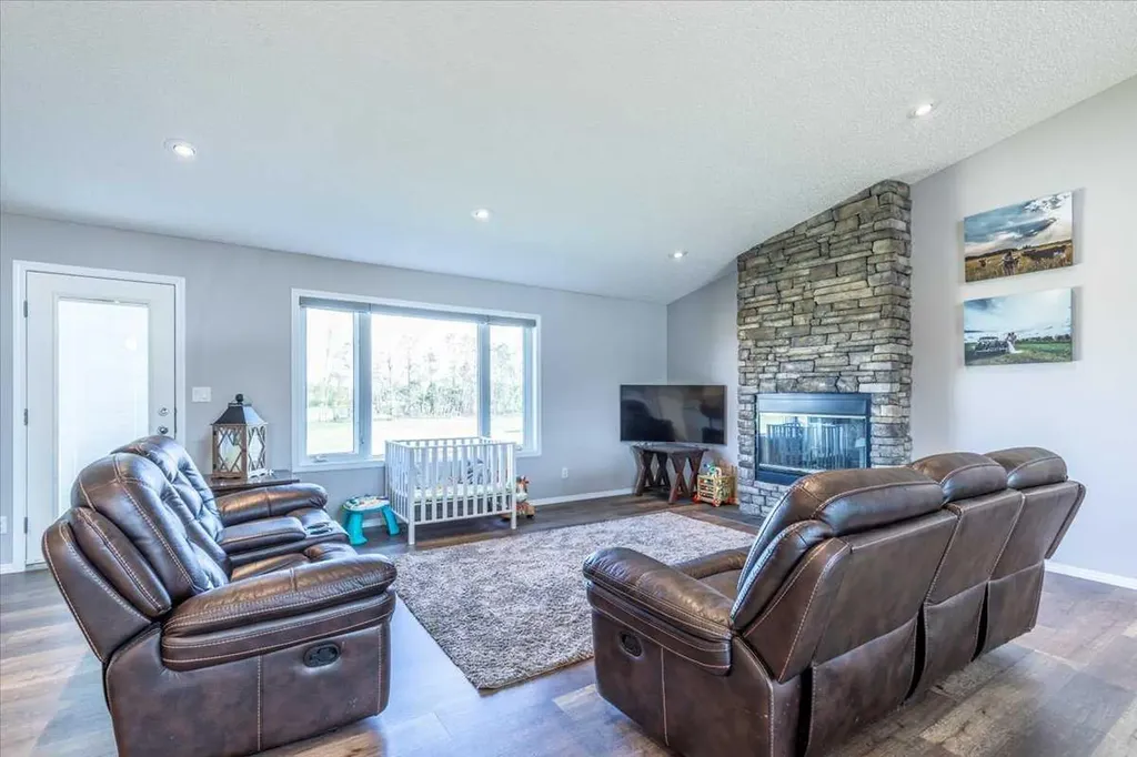 27318 Twp Road 482 Rural Leduc County AB T0C 0V0