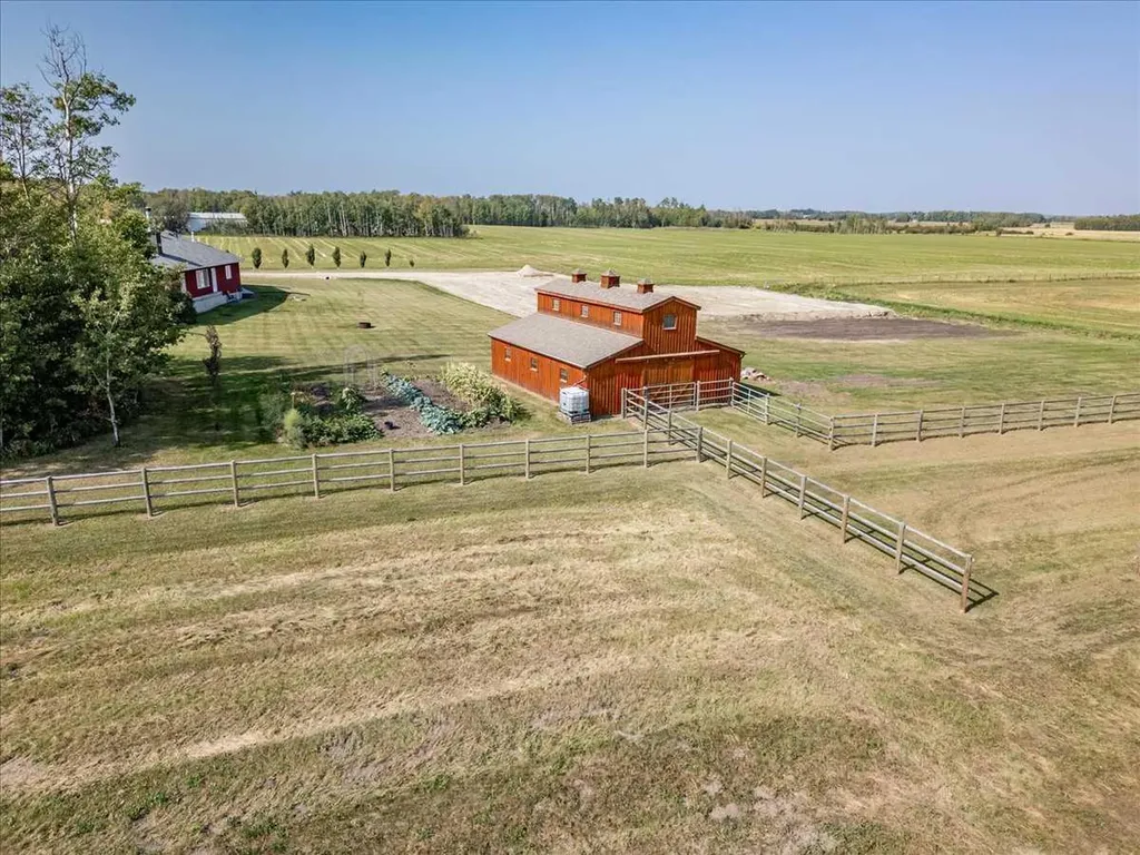 27318 Twp Road 482 Rural Leduc County AB T0C 0V0