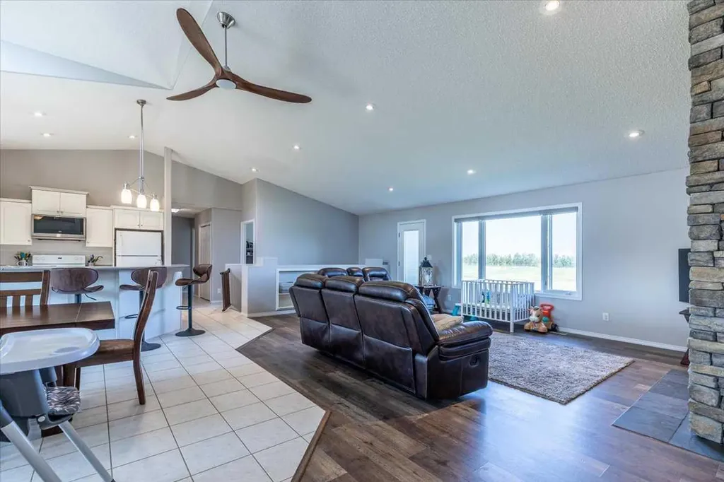 27318 Twp Road 482 Rural Leduc County AB T0C 0V0