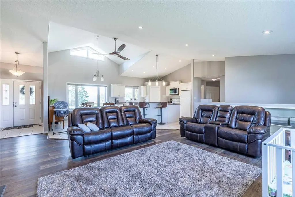 27318 Twp Road 482 Rural Leduc County AB T0C 0V0