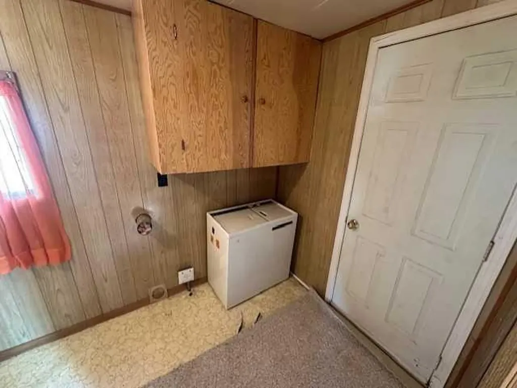 308 1 Avenue E Hanna AB T0J1P0