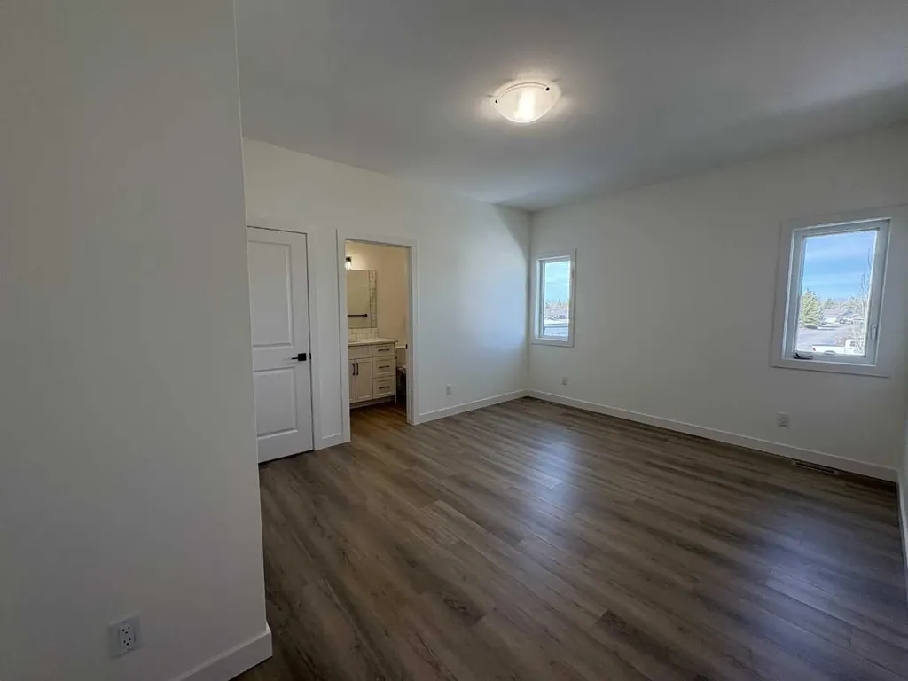 425 Meadowlark Way Vulcan AB T0L 2B0