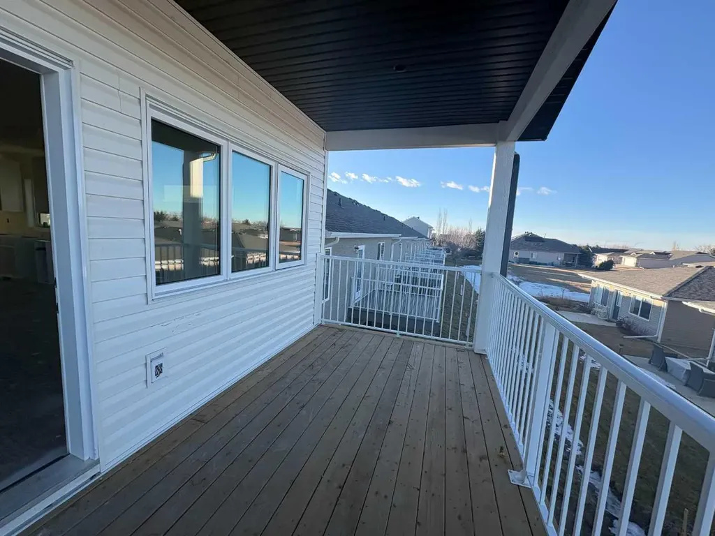 425 Meadowlark Way Vulcan AB T0L 2B0