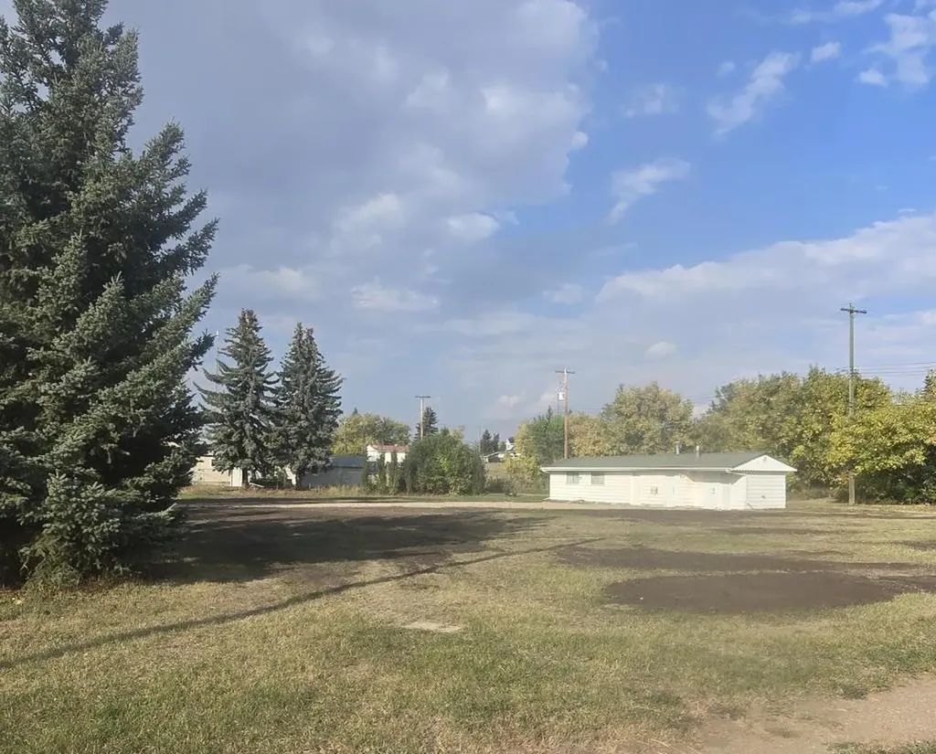 4910 48 Street Sedgewick AB T0B 4C0