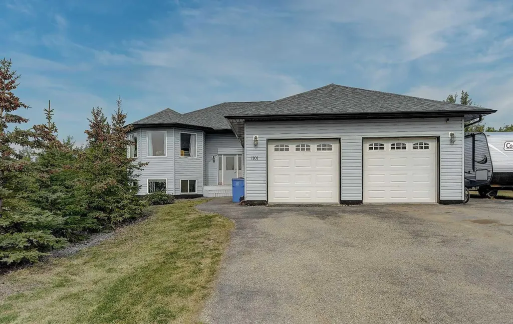 1101 Redlow Drive Beaverlodge AB T0H 0C0