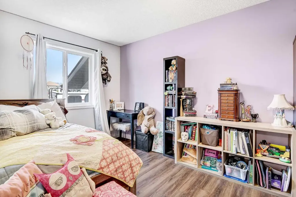 1101 Redlow Drive Beaverlodge AB T0H 0C0