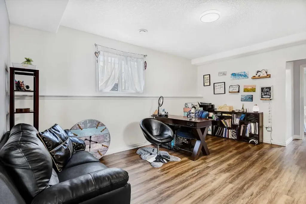 1101 Redlow Drive Beaverlodge AB T0H 0C0