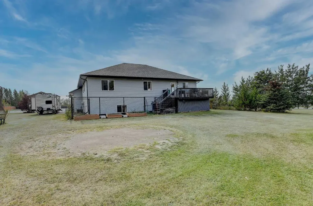 1101 Redlow Drive Beaverlodge AB T0H 0C0