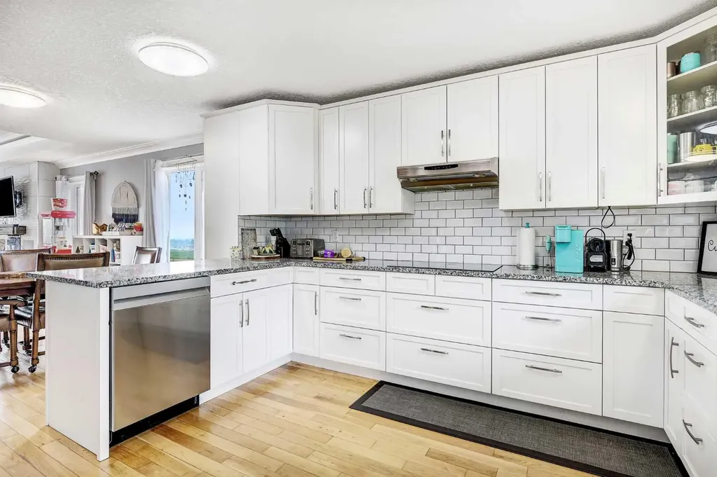 1101 Redlow Drive Beaverlodge AB T0H 0C0