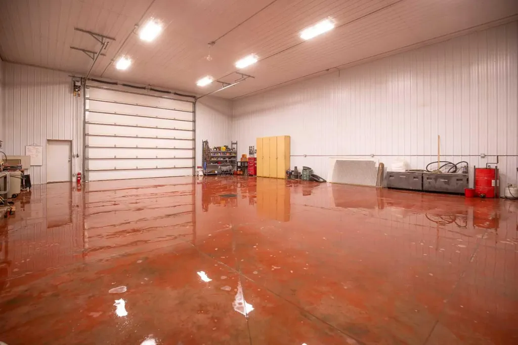 3021 Township Road 400 Rural Lacombe County AB T0M 0X0