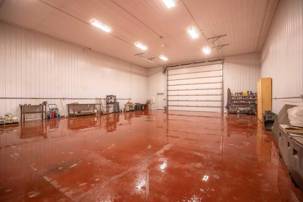 3021 Township Road 400 Rural Lacombe County AB T0M 0X0