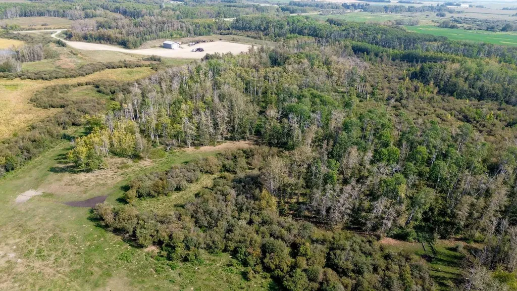 3021 Township Road 400 Rural Lacombe County AB T0M 0X0