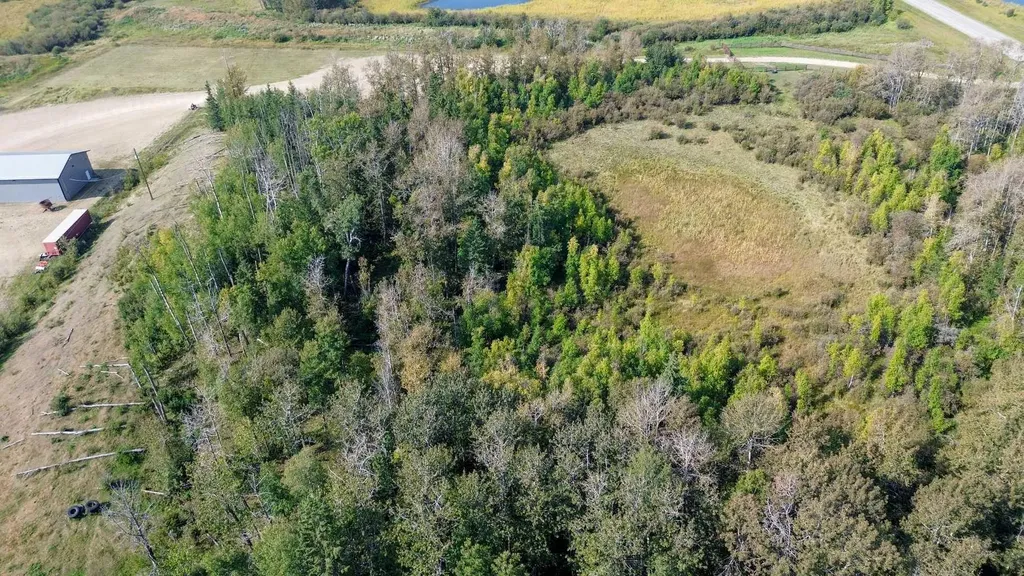 3021 Township Road 400 Rural Lacombe County AB T0M 0X0
