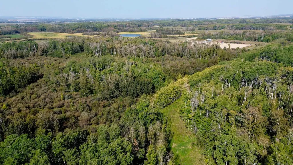 3021 Township Road 400 Rural Lacombe County AB T0M 0X0