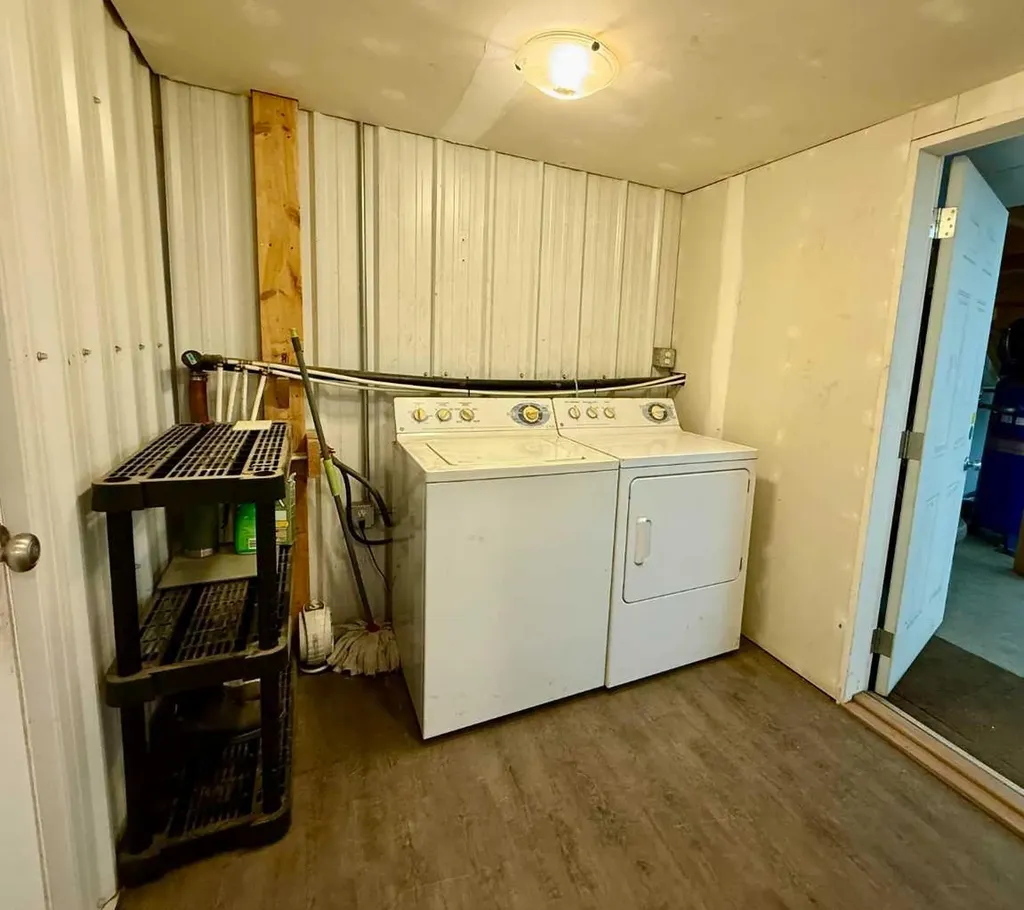 5114 43 Street Consort AB T0C 1B0