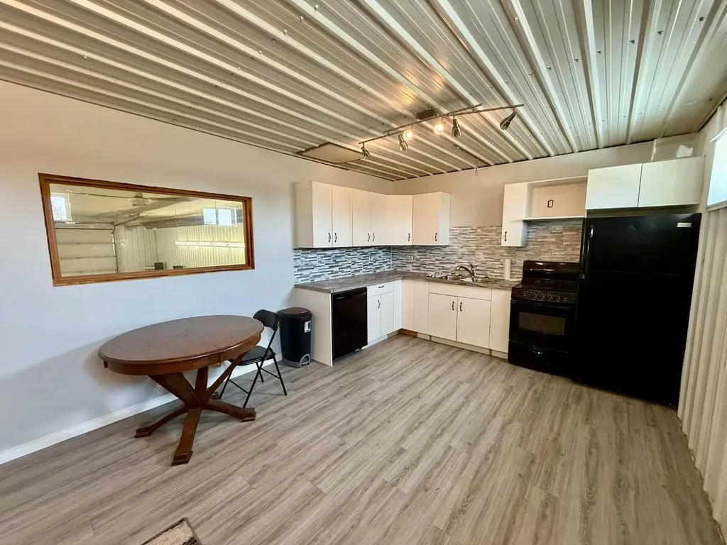 5114 43 Street Consort AB T0C 1B0