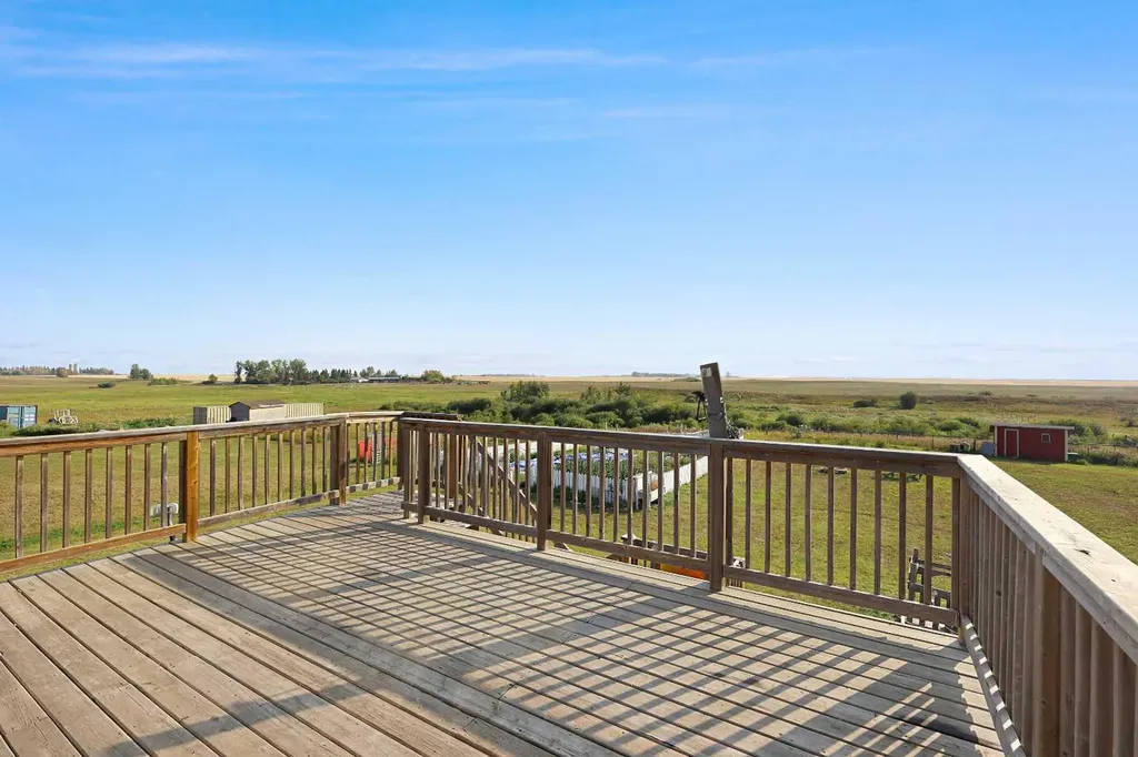 33257 10 Range Road Rural Mountain View County AB T4H 1J5