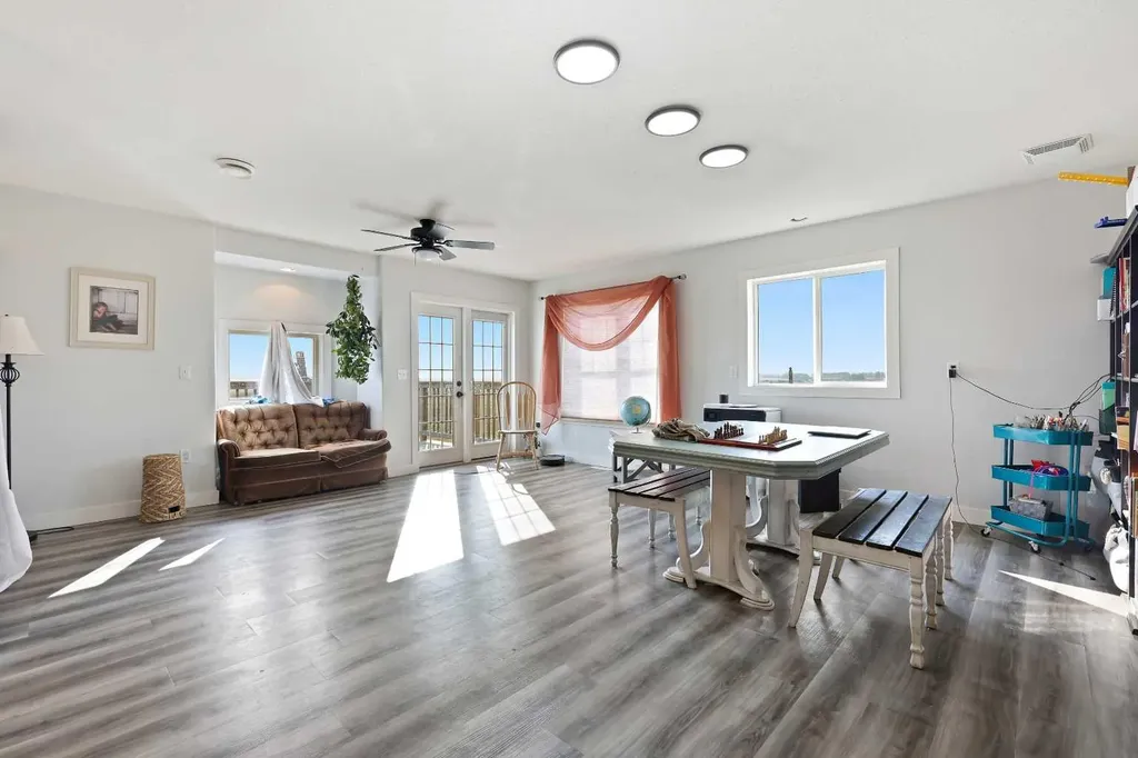 33257 10 Range Road Rural Mountain View County AB T4H 1J5